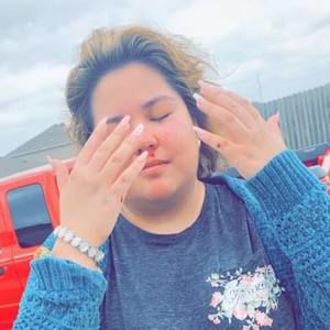 Meet your Posher, Fernanda paola